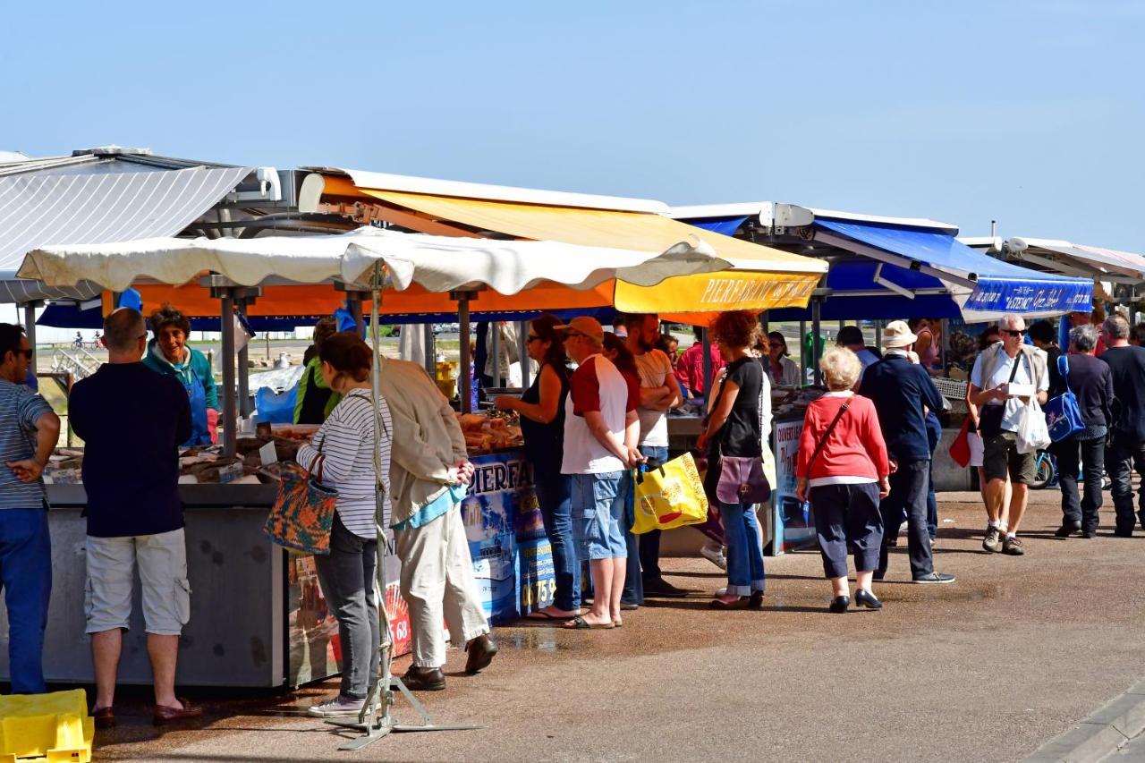 Le levant - avec loggia - à 20m de la plage Courseulles-sur-Mer Extérieur photo